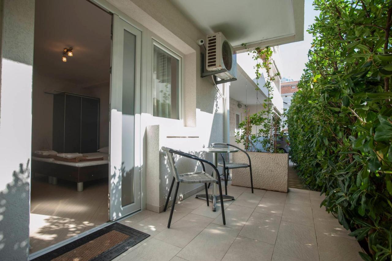 בודווה Mandir Apartments - Center מראה חיצוני תמונה