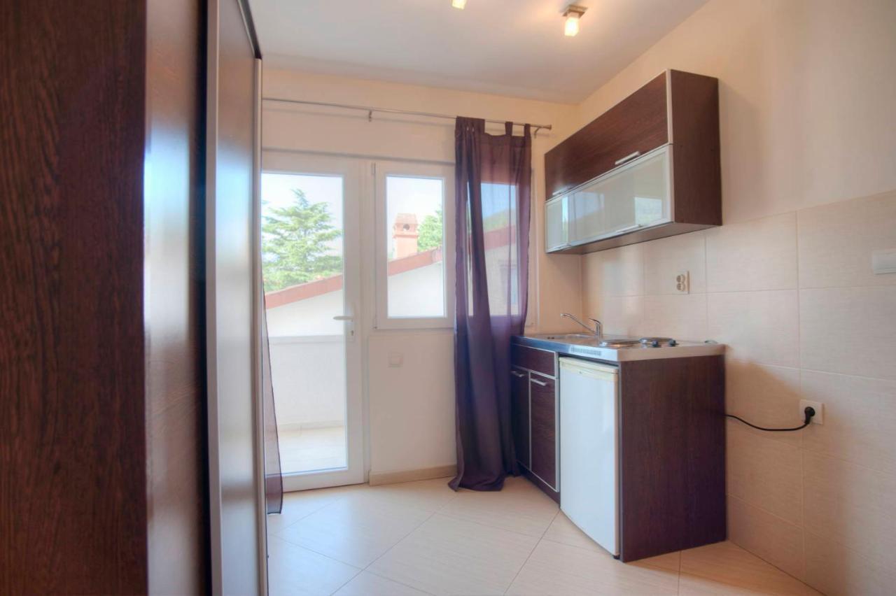 בודווה Mandir Apartments - Center מראה חיצוני תמונה