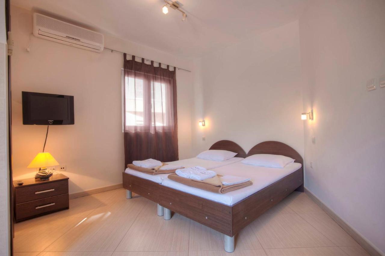 בודווה Mandir Apartments - Center מראה חיצוני תמונה